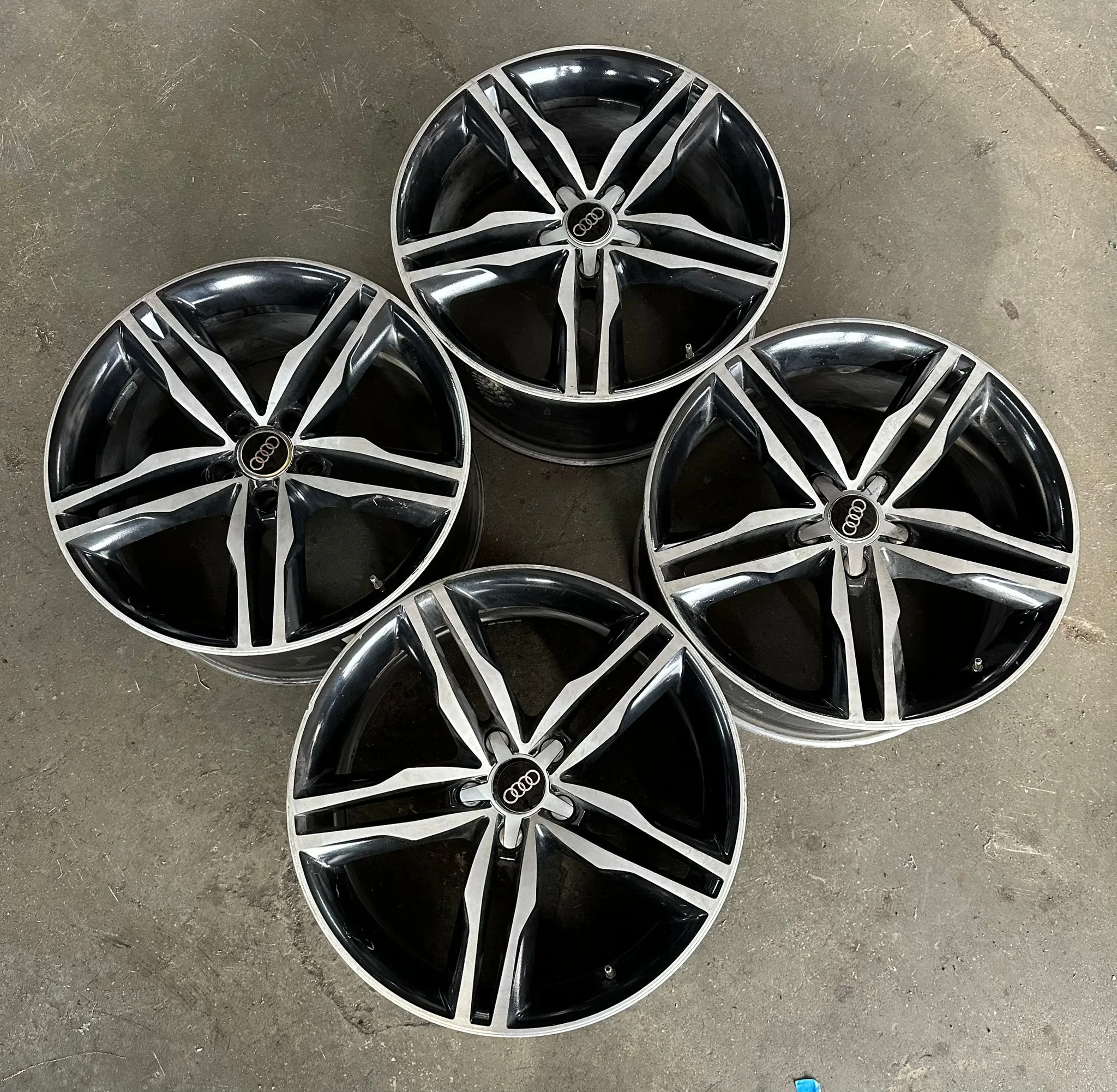 5x112 19 İNÇ J8.5 ET25 AUDI JANT TAKIMI (K6)