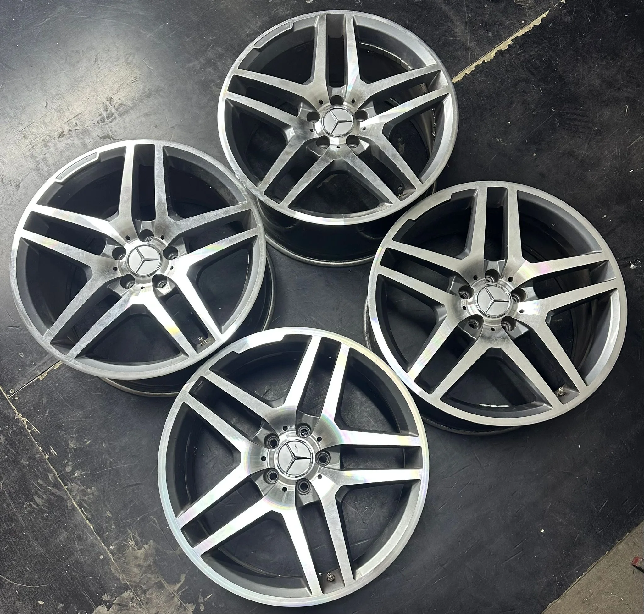 5x112 19 İNÇ J8.5-9.5 ET35 MERCEDES JANT TAKIMI (İŞLEMLİ)