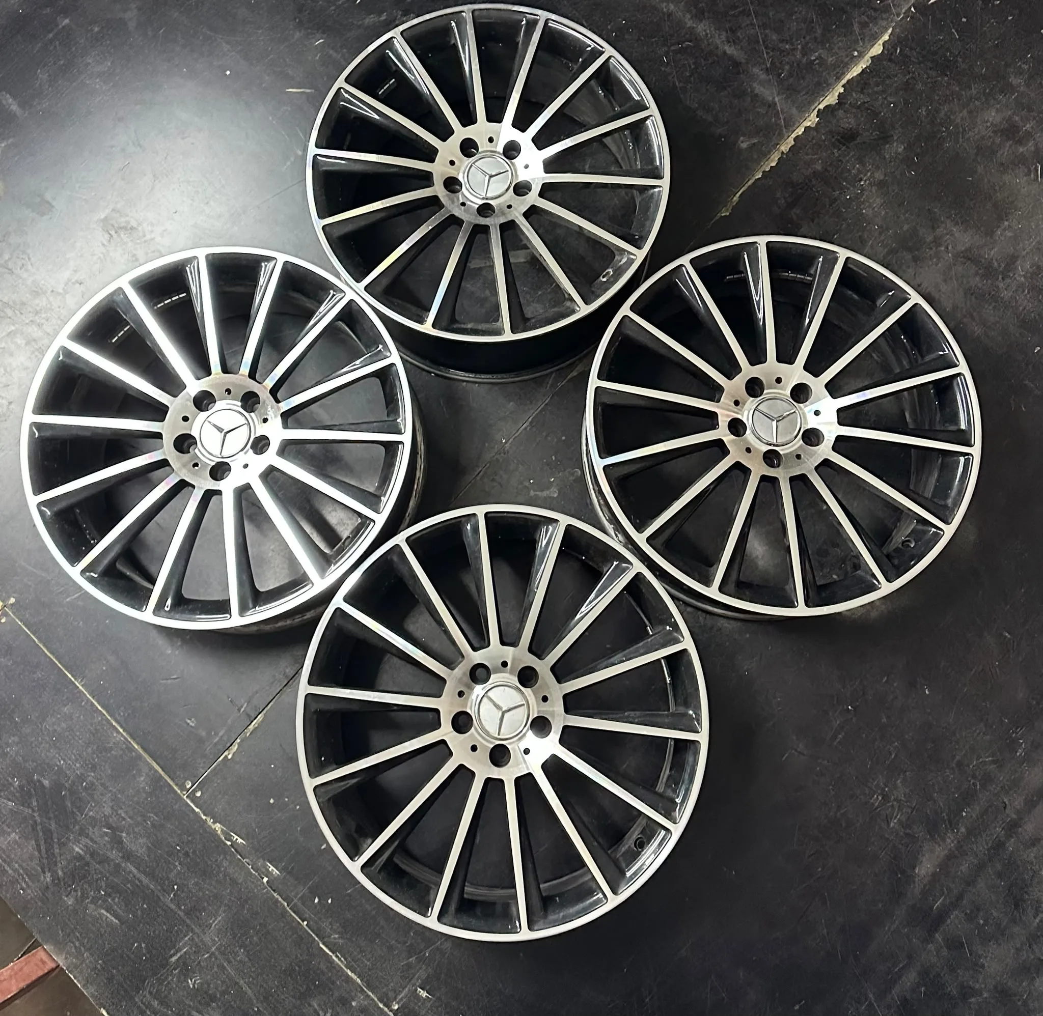 5x112 20 İNÇ J8.5/9.5 ET38 MERCEDES W222 JANT TAKIMI (İŞLEMLİ)
