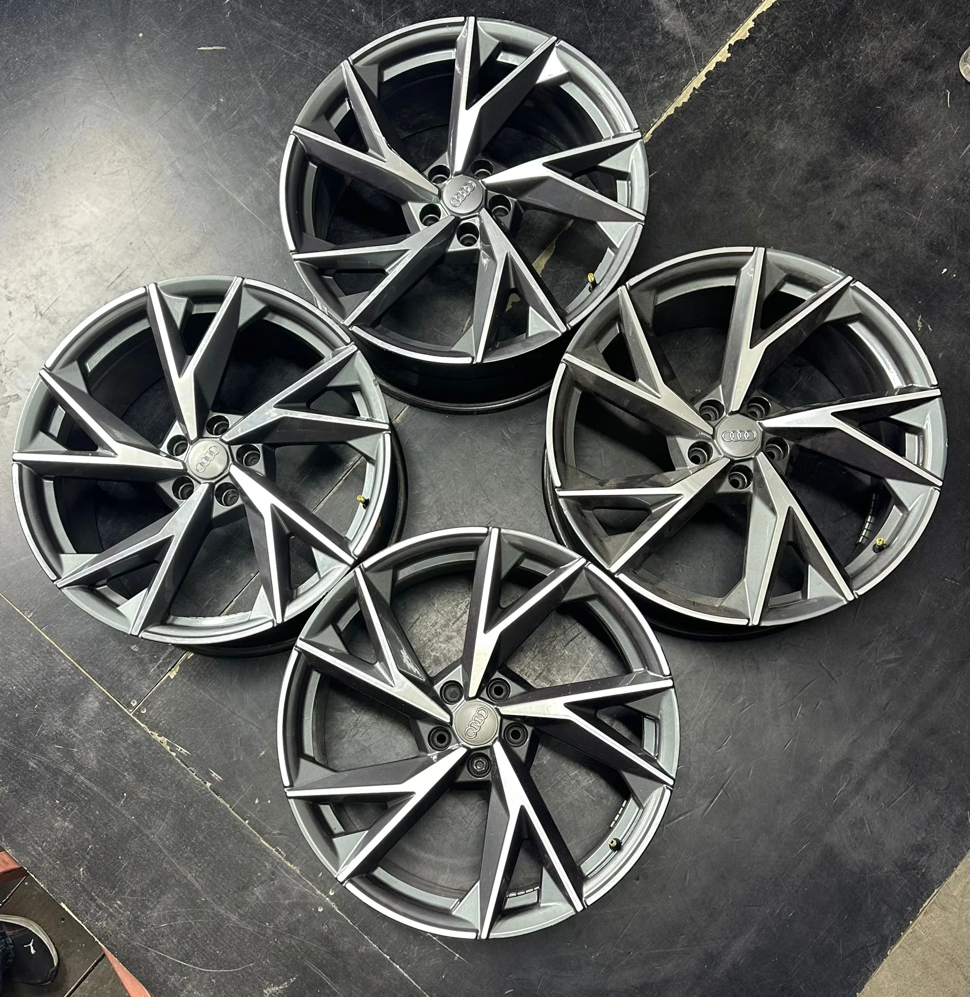5x112 20 İNÇ J9 ET35 AUDİ R8 JANT TAKIMI