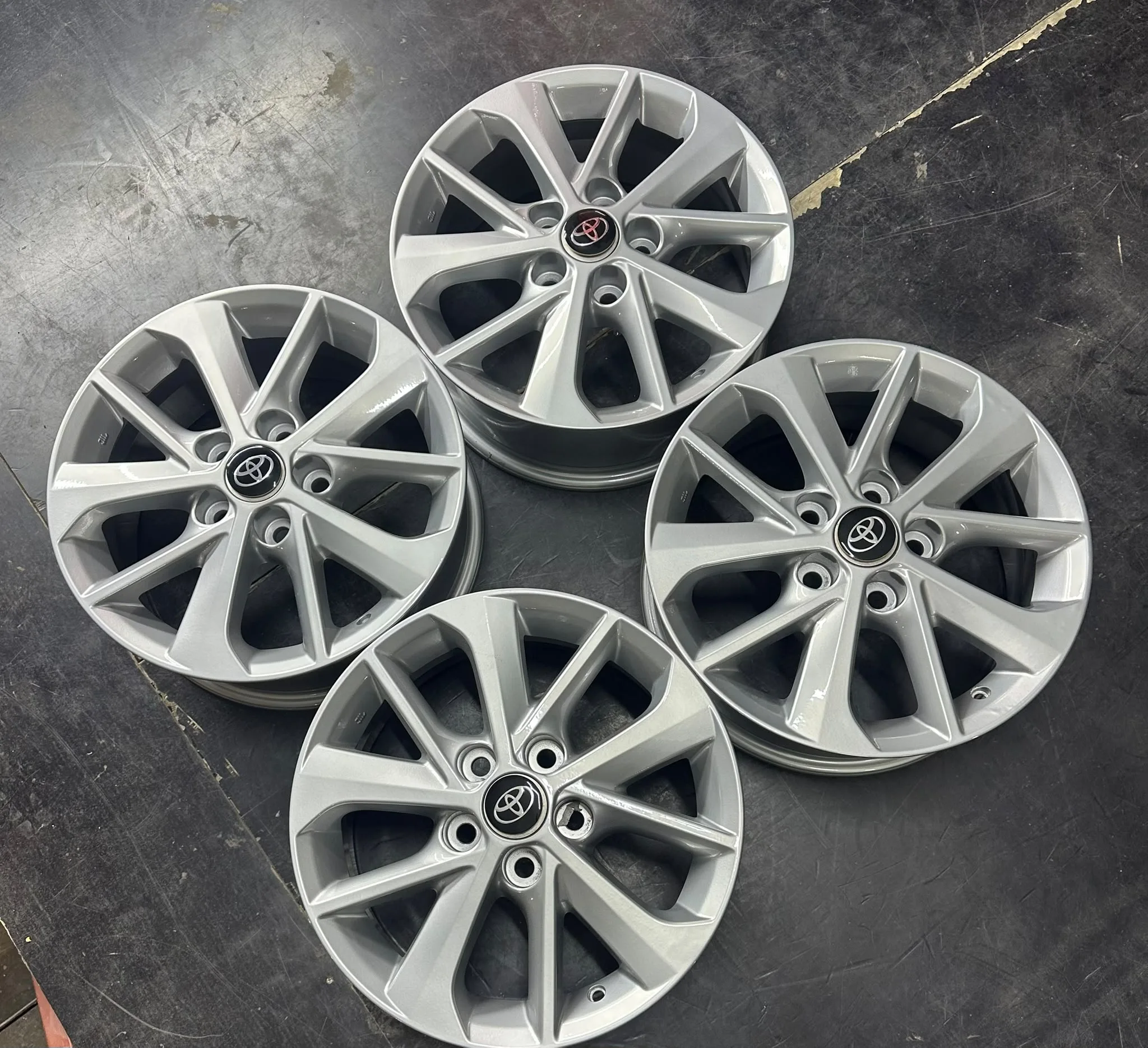 5X114.3 16 İNÇ J7.5 ET45 ORJİNAL TOYOTA COROLLA JANT TAKIMI
