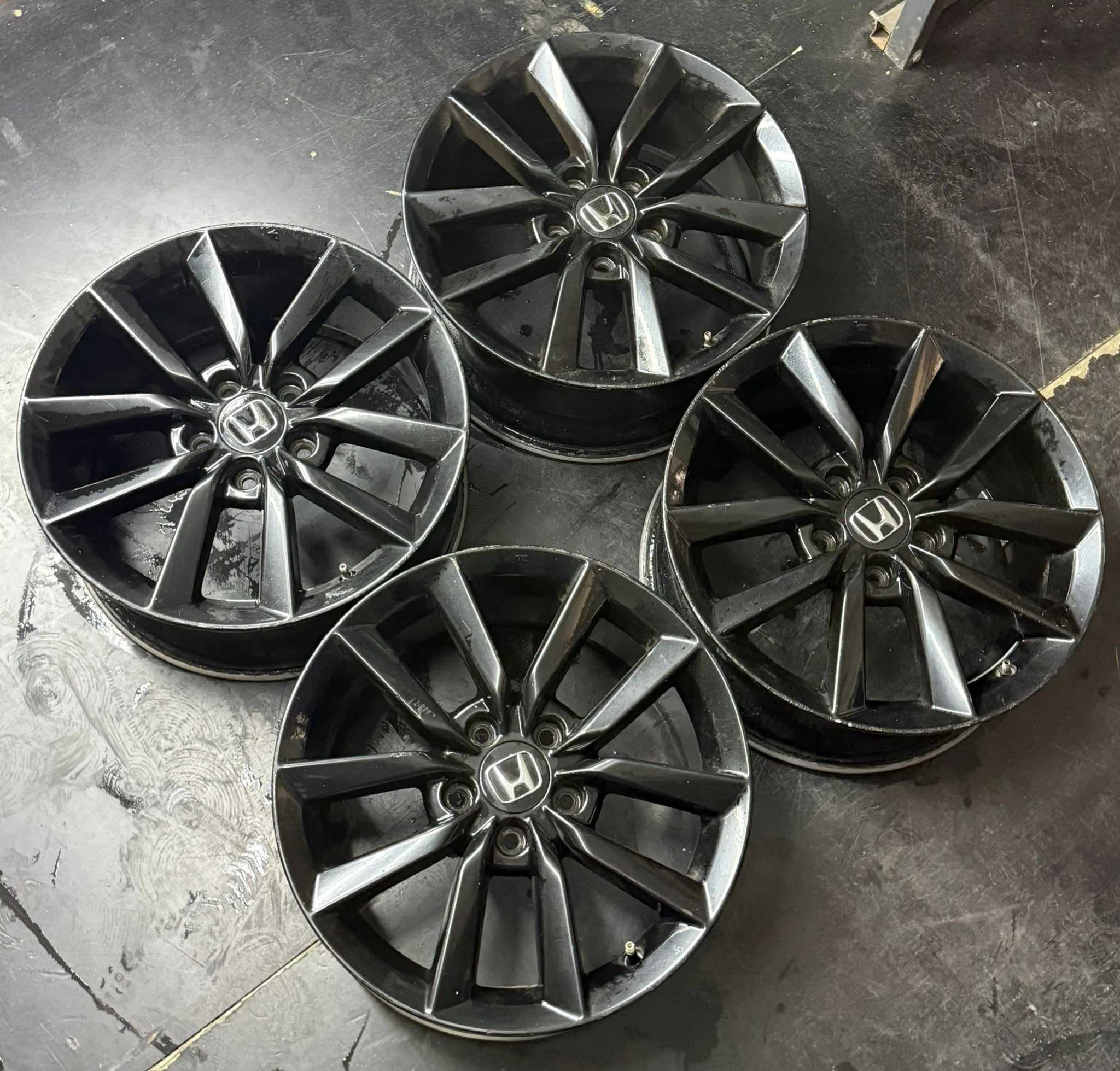 5x114.3 17 İNÇ J8 ET50 ORJİNAL HONDA CİVİC FC5 JANT TAKIMI
