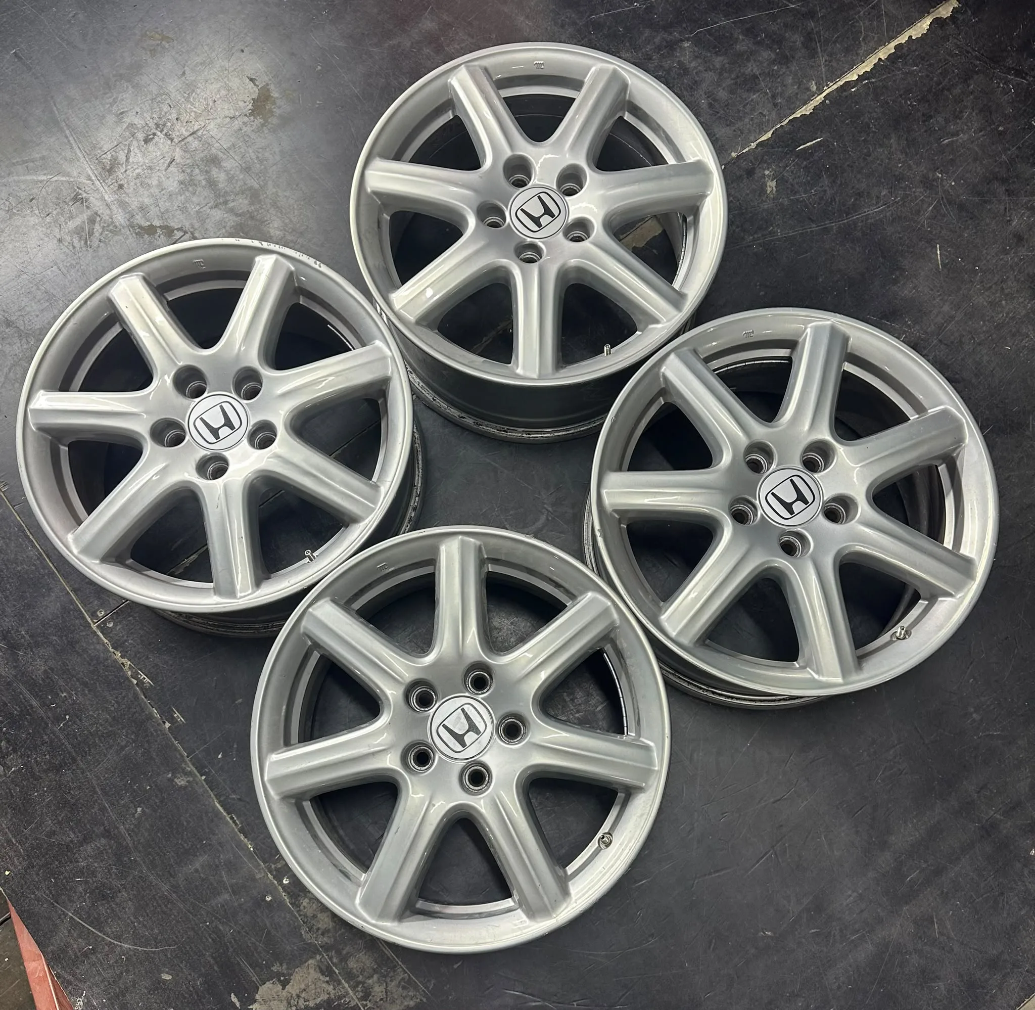 5x114.3 17 İNÇ J7 ET55 ORİNAL HONDA CİVİC JANT TAKIMI (İŞLEMLİ)