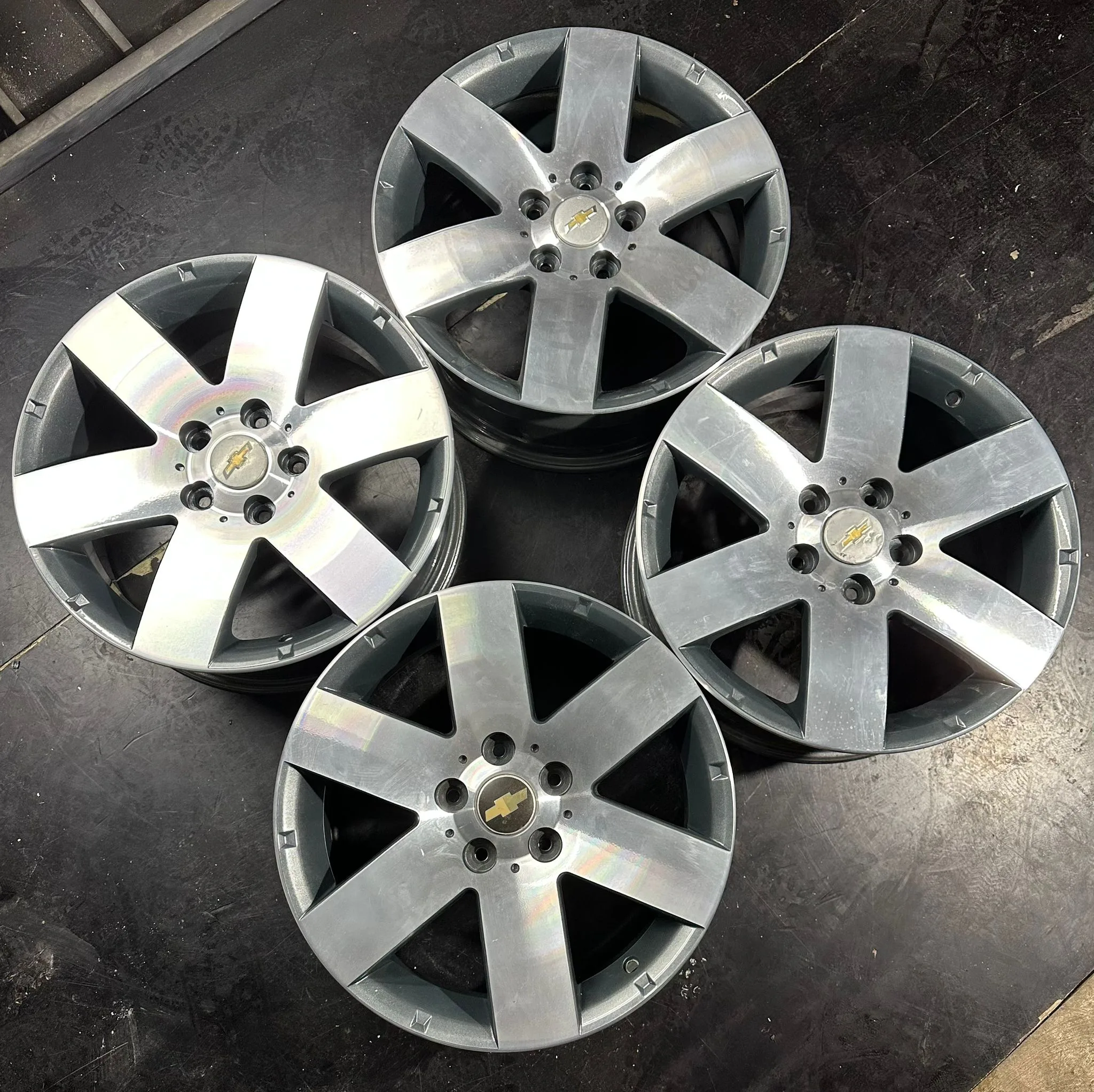 5x115 17 İNÇ J7 ET46 CHEVROLET JANT TAKIMI