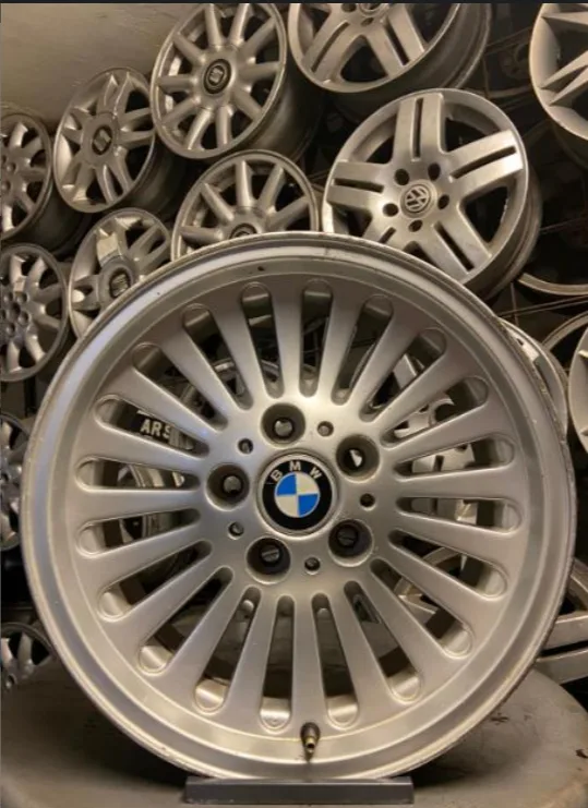 5 120 16 7.0 ET20 CH72.6 BMW ORJİNAL JANT