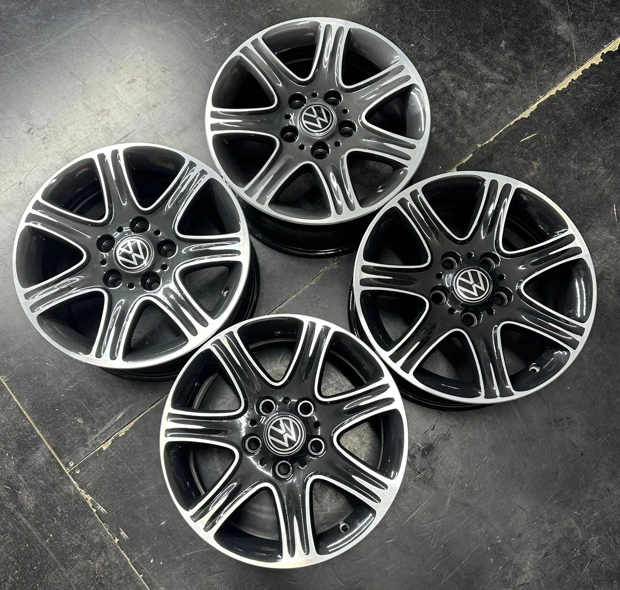 5x120 16 İNÇ J7 ET20 ORJİNAL TRANSPORTER JANT TAKIMI
