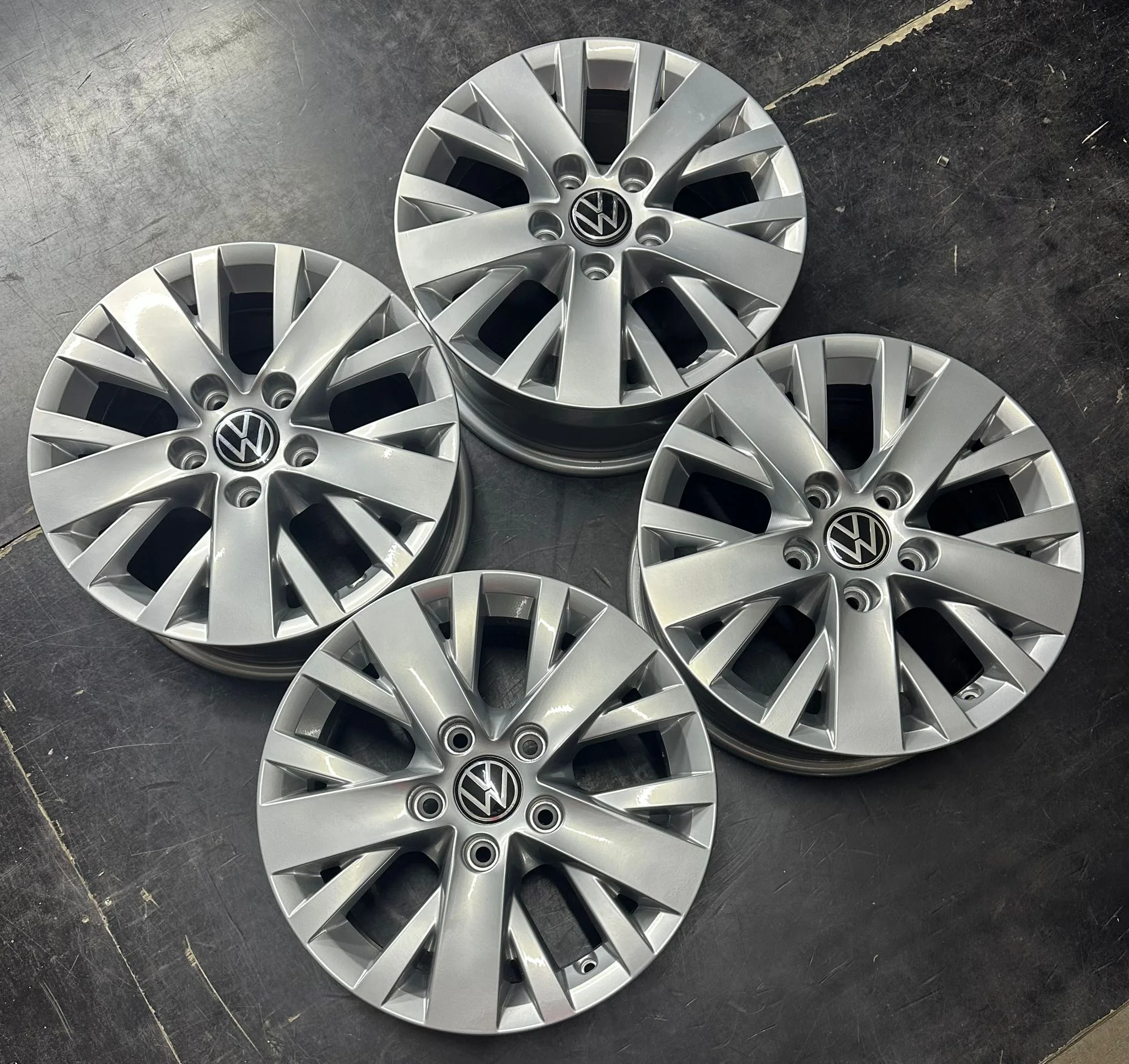 5x120 16 İNÇ J6.5 ET51 ORJİNAL TRANSPORTER CARAVELLA JANT TAKIMI