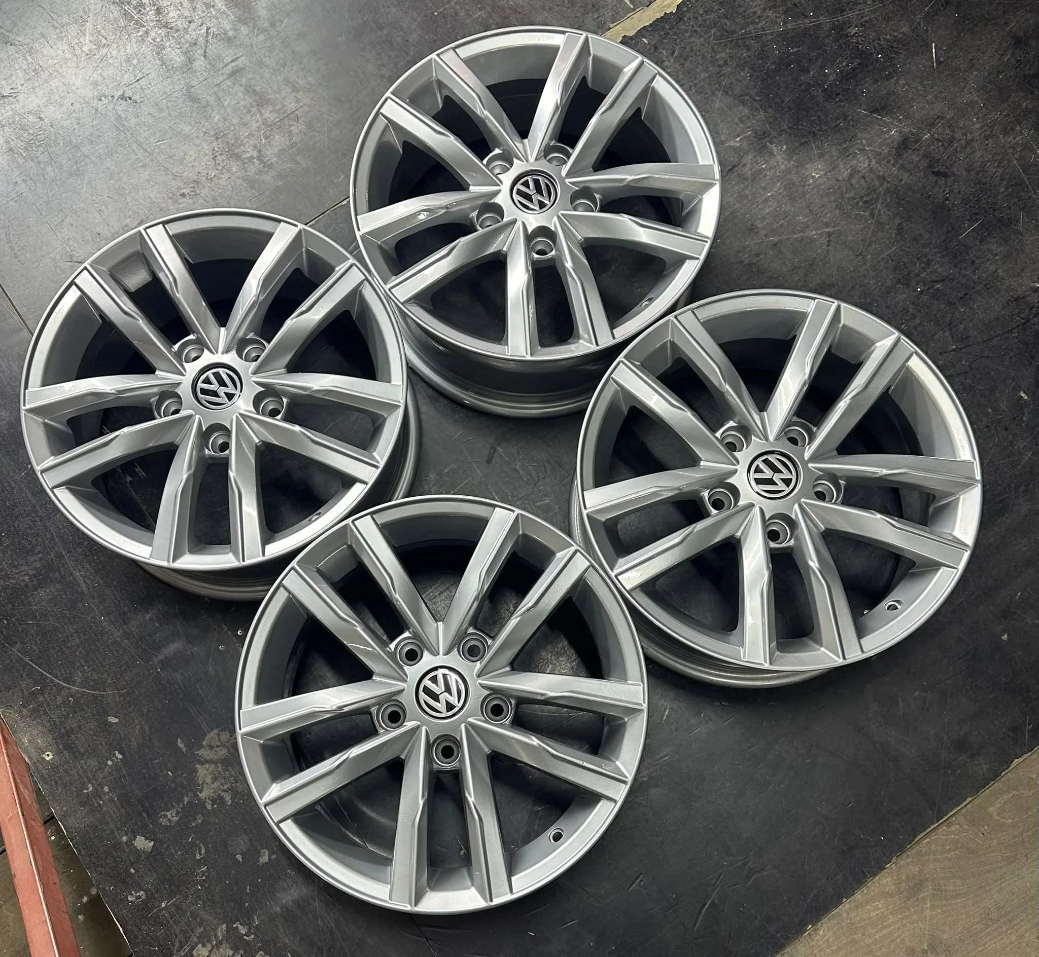 5x120 16 İNÇ J6.5 ET35 VOLKSWAGEN TRANSPORTER JANT TAKIMI