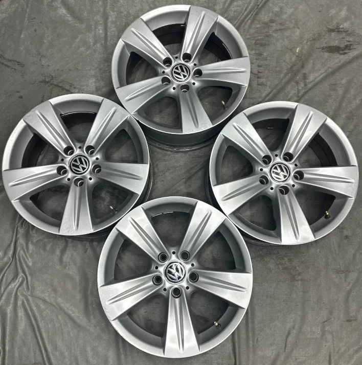5x120 17 İNÇ J8 ET20 TRANSPORTER JANT TAKIMI