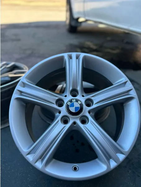 7.5x17 5 120 ET37 CH72.4 BMW ORJİNAL EKİPMAN JANT TAKIMI