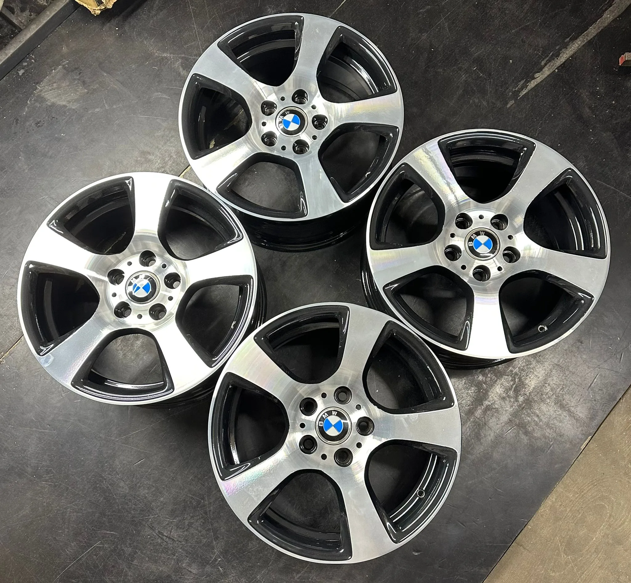 5x120 17 İNÇ J8 ET34 ORJİNAL BMW JANT TAKIMI
