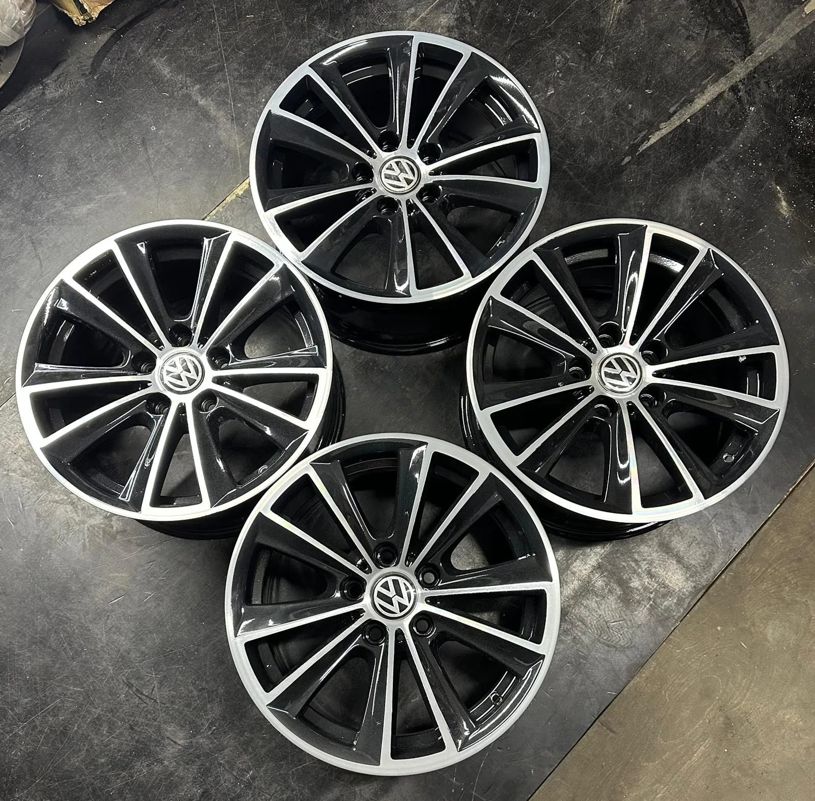 5x120 17 İNÇ J8.5 ET30 ORJİNAL TRANSPORTER JANT TAKIMI