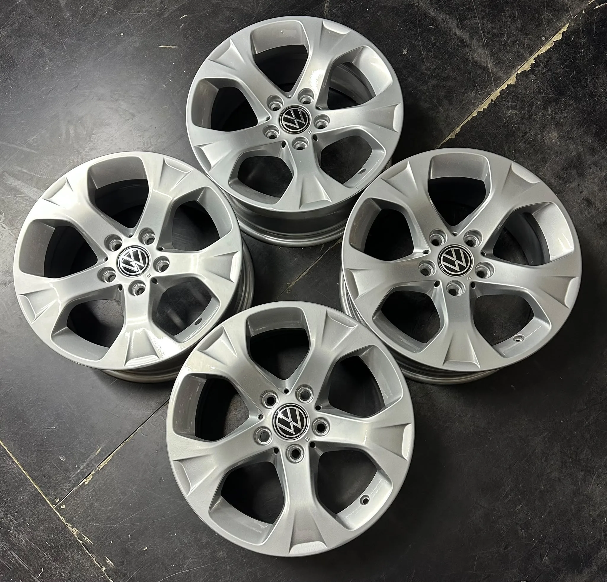 5x120 17 İNÇ J7.5 ET34 ORJİNAL WOLKSWAGEN T5 T6 JANT TAKIMI