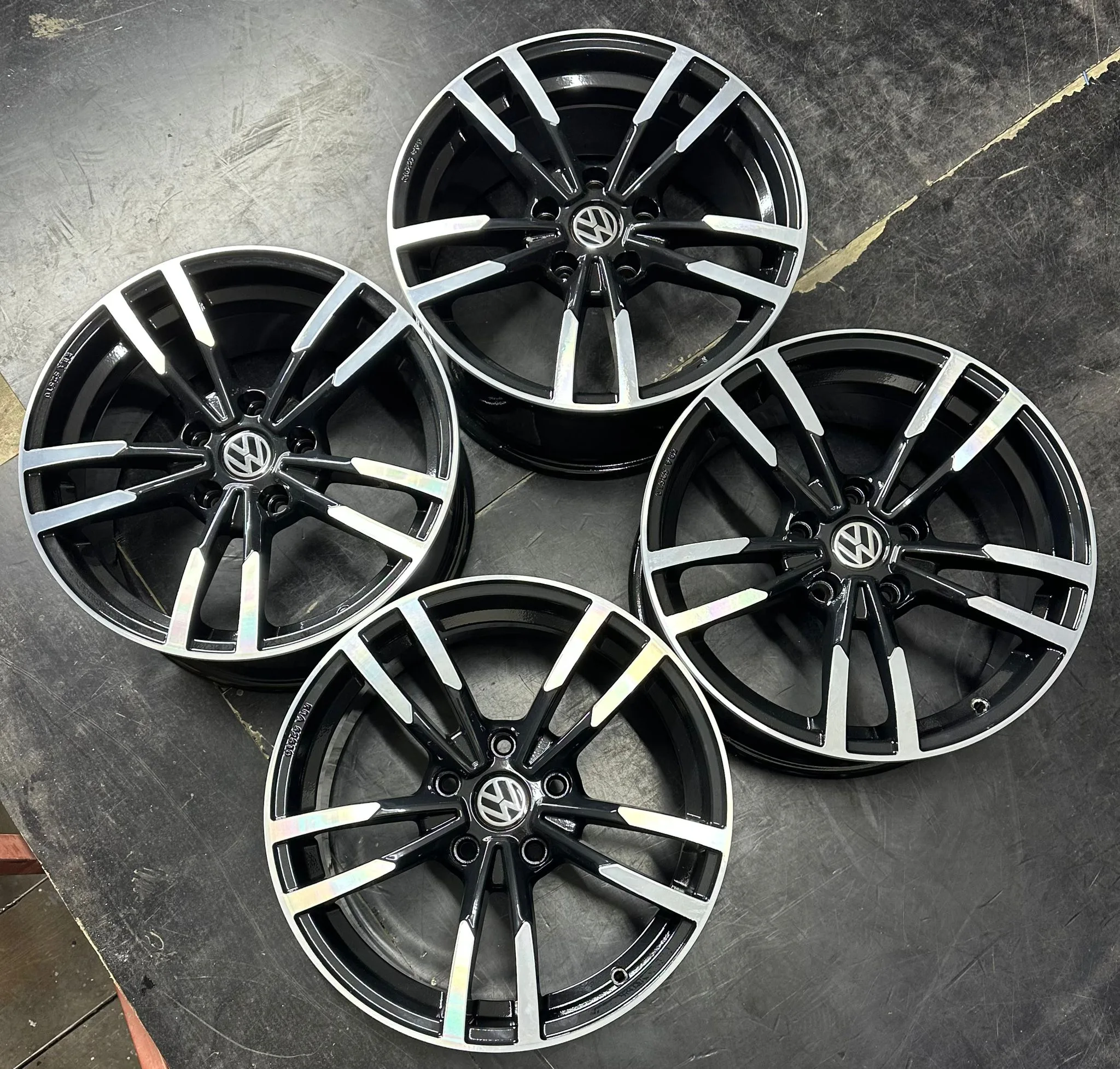 5x120 17 İNÇ J7.5 ET35 TRANSPORTER JANT TAKIMI