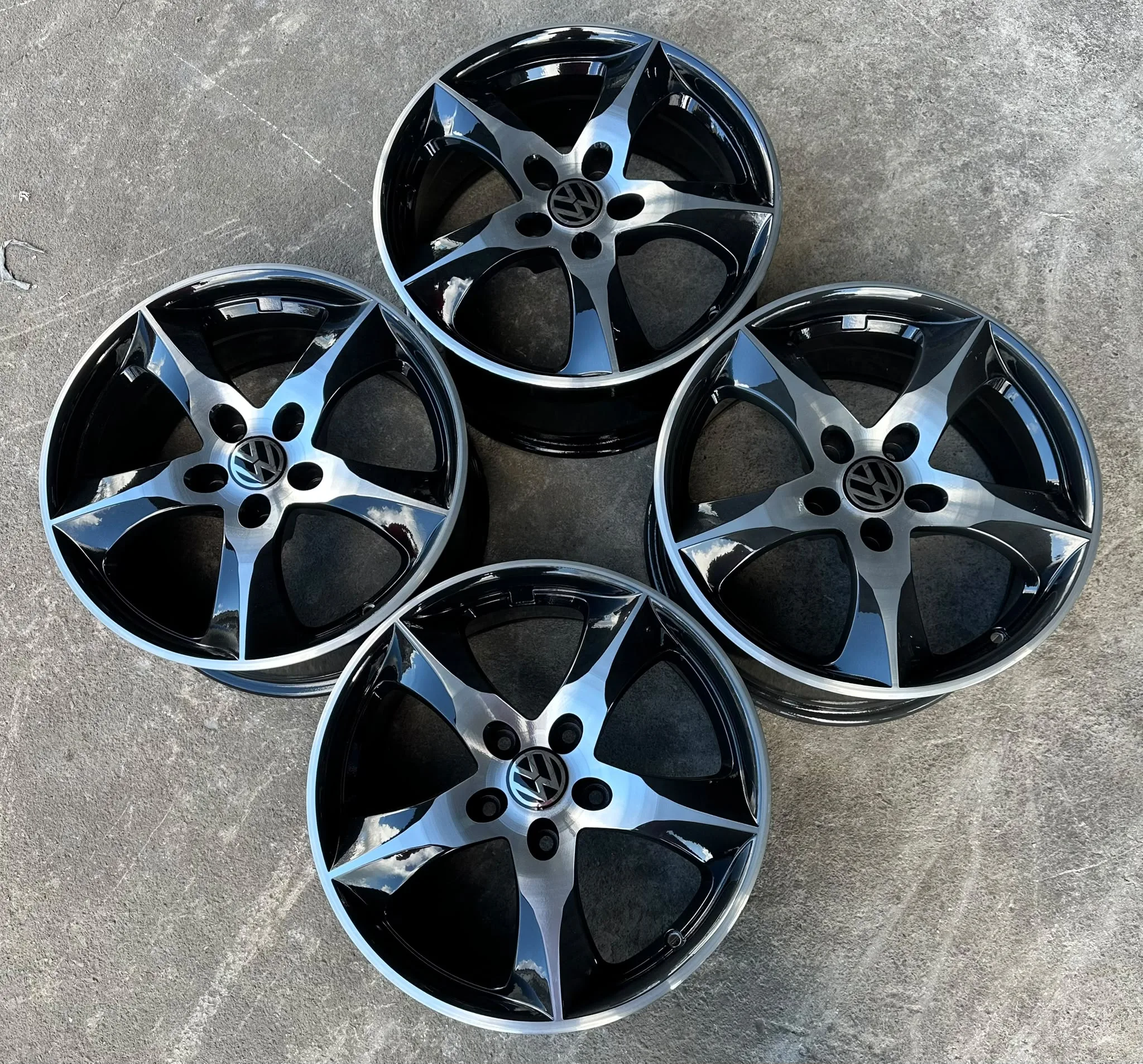 5x120 17 İNÇ J7.5 ET35 TRANSPORTER JANT TAKIMI( İŞLEMLİ)