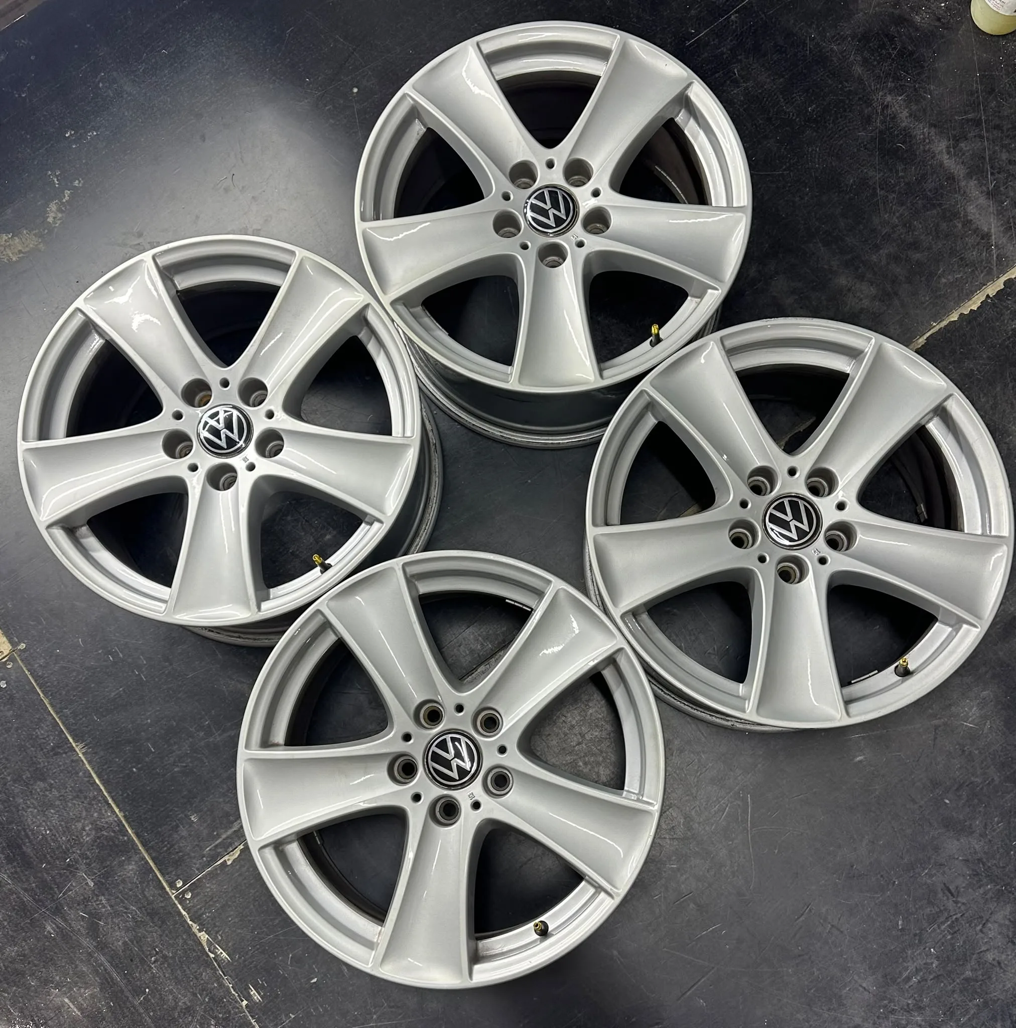 5x120 18 İNÇ J8.5 ET46 ORJİNAL TRANSPORTER BMW UYUMLU JANT TAKIMI