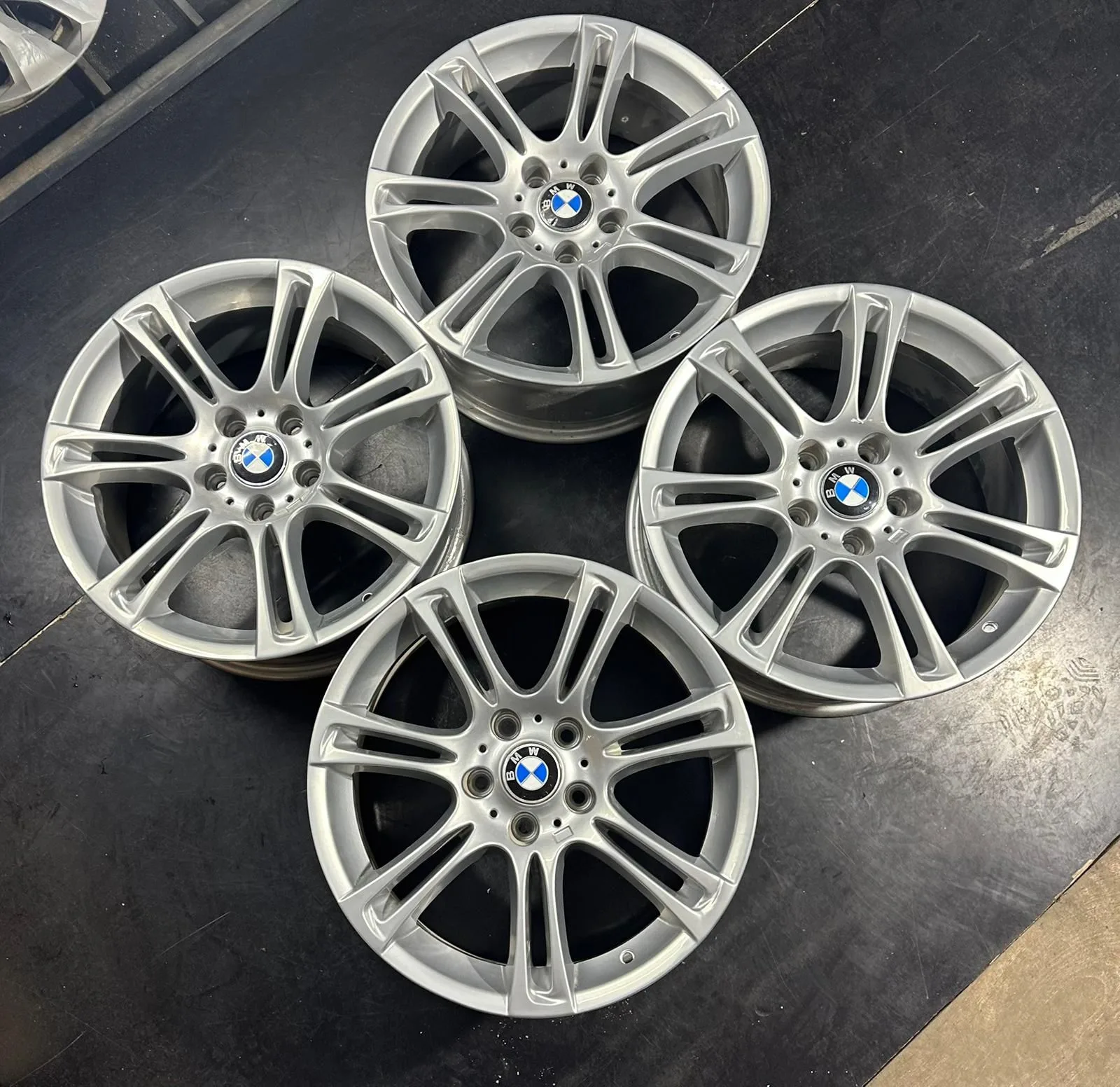 5x120 18 İNÇ J8 ET31 BMW F10 JANT TAKIMI