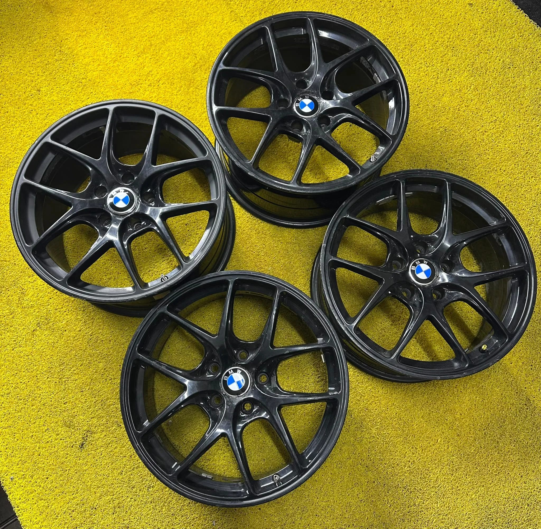 5x120 18 İNÇ J8 ET35 BMW F40 VE F44 JANT TAKIMI