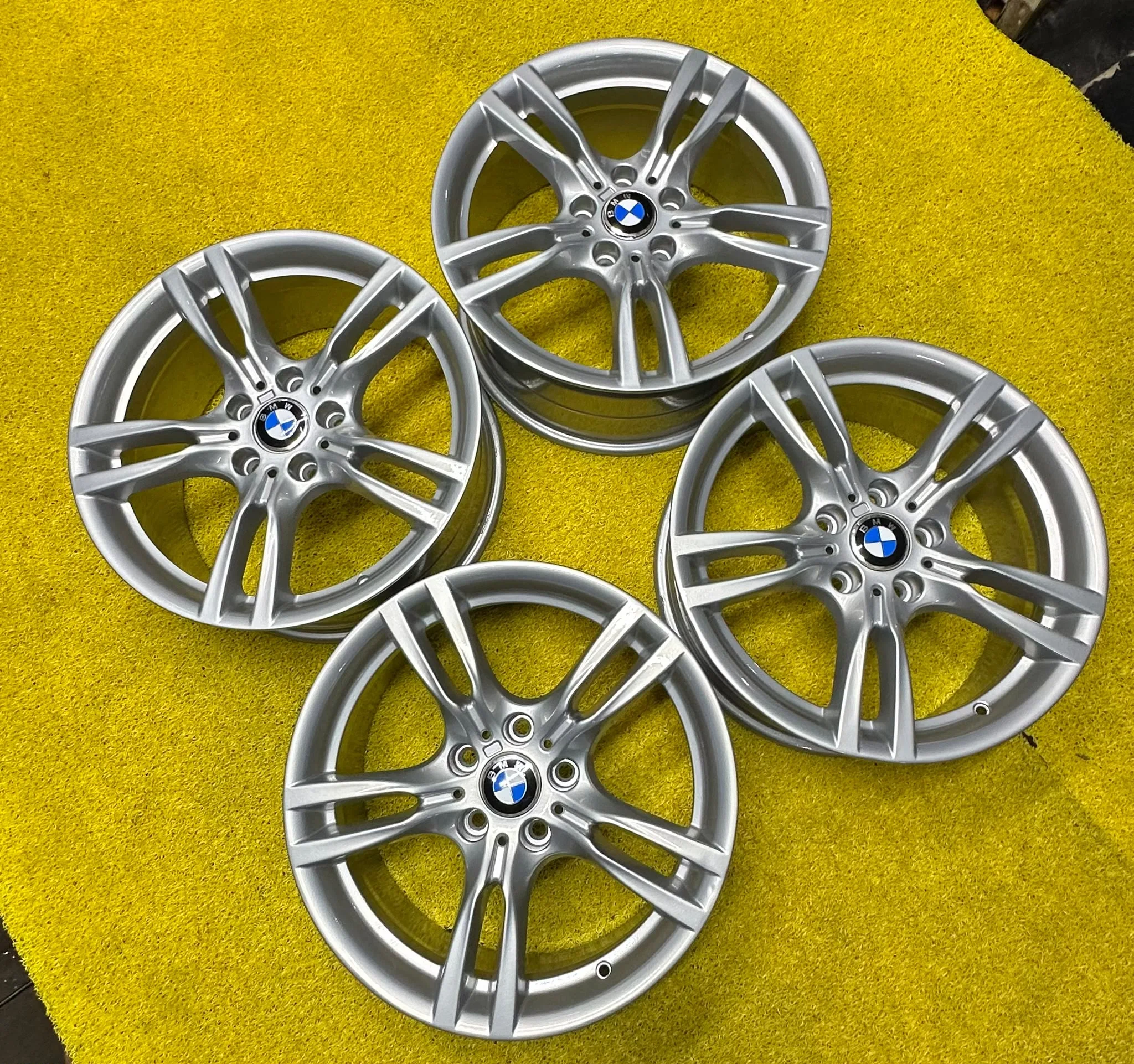 5x120 18 İNÇ J9-8 ET51-35 ORJİNAL BWM F30 F20 JANT TAKIMI