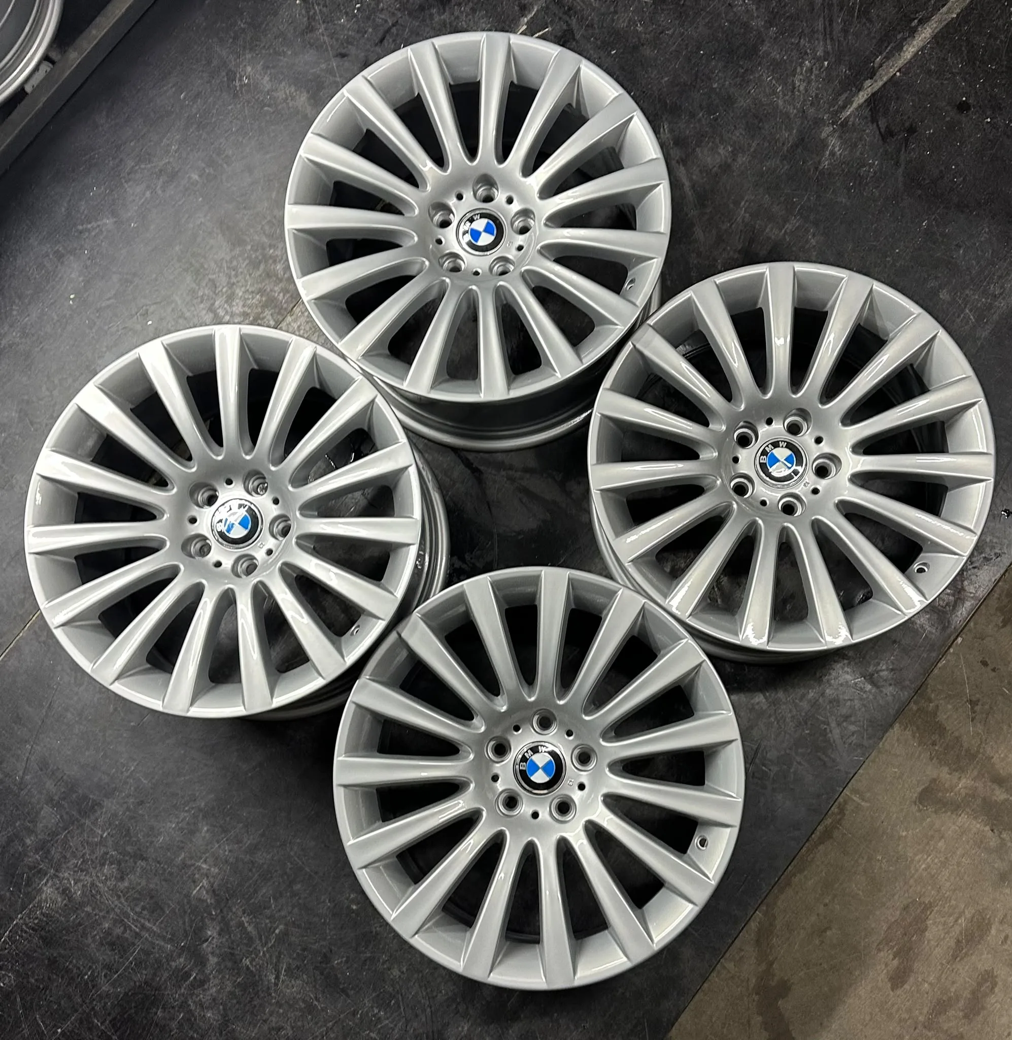5x120 19 İNÇ J8.5/9.5 ET25-39 BMW F10 F01 F02 5-6-7 KASA ORJİNAL JANT TAKIMI