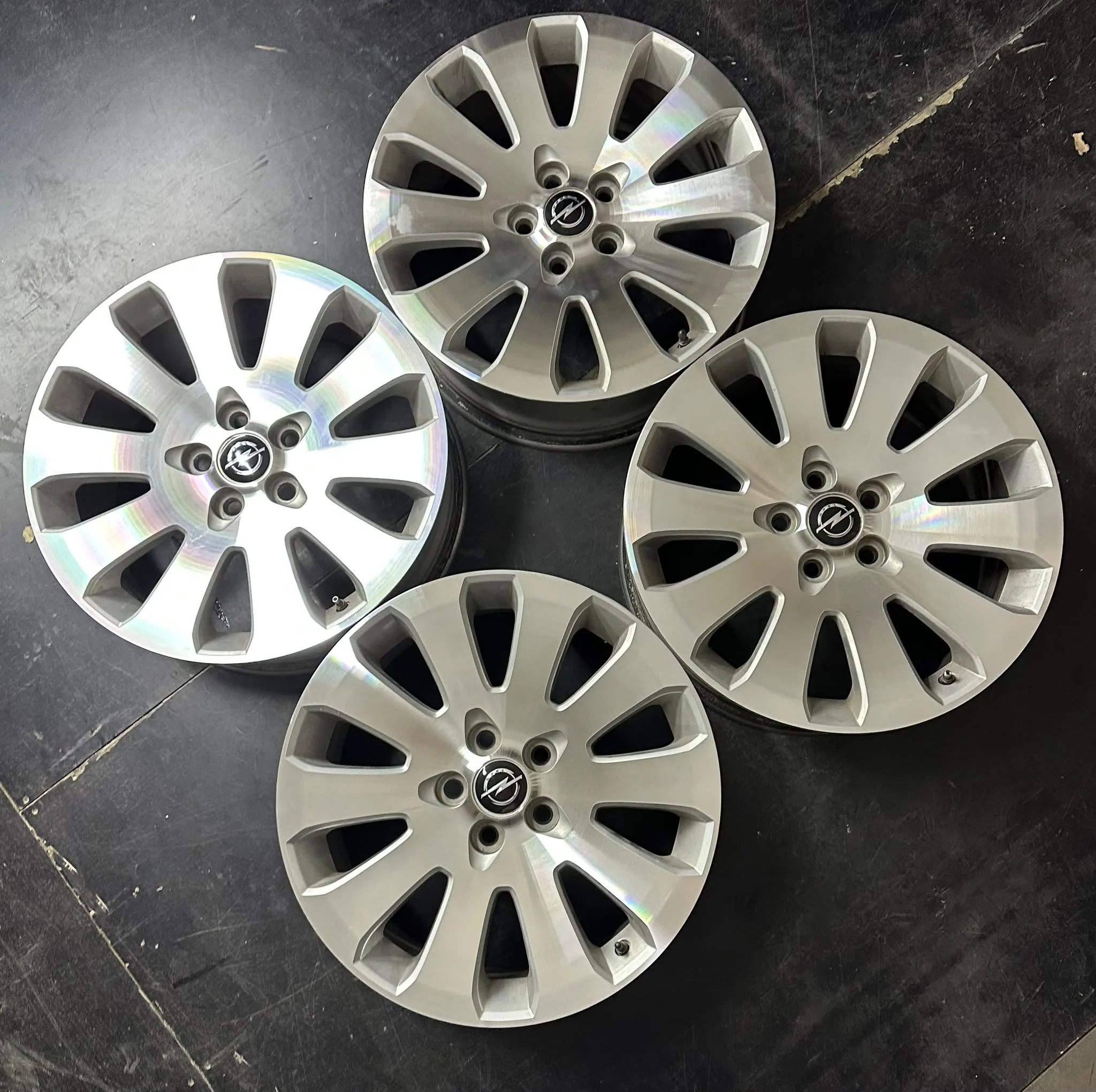 5x120 19 İNÇ J8.5 ET45 ORJİNAL OPEL İNSİGNİA JANT TAKIMI