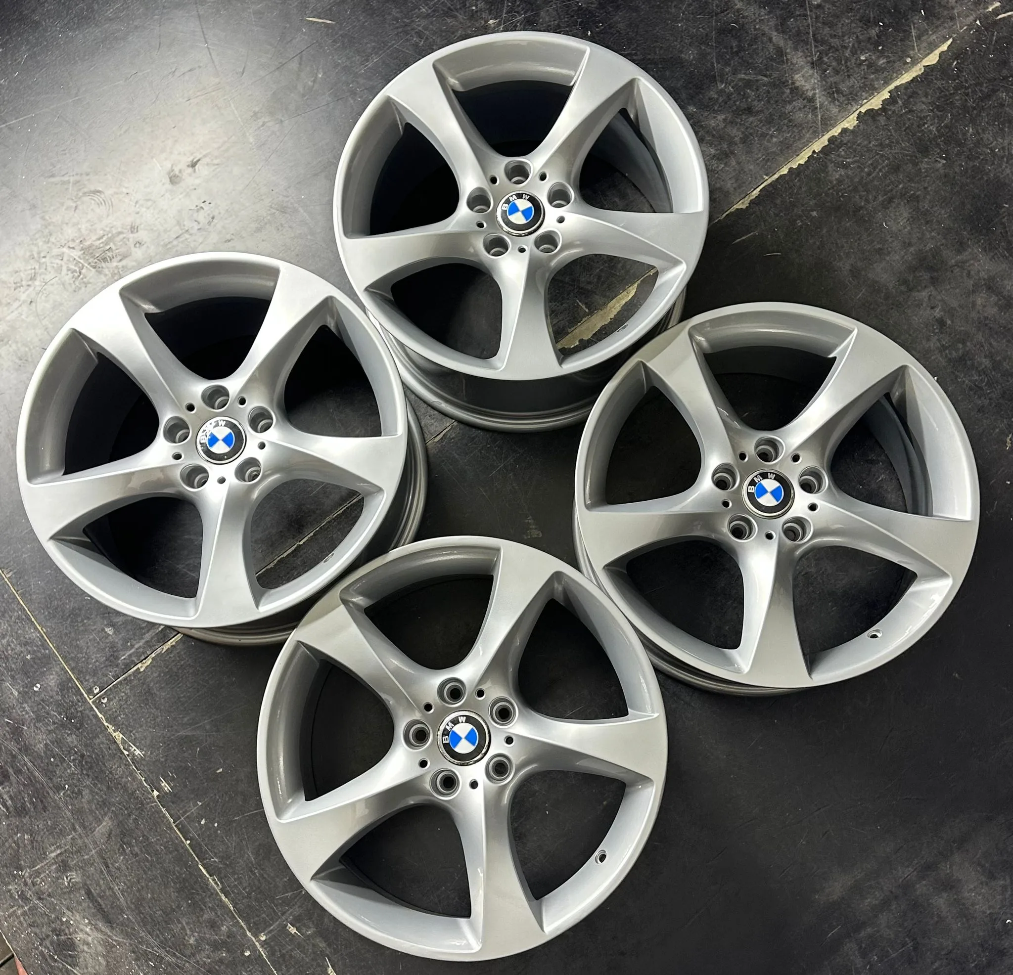 5x120 19 İNÇ J8/9 ET34/37 BMW E90 E92 JANT TAKIM