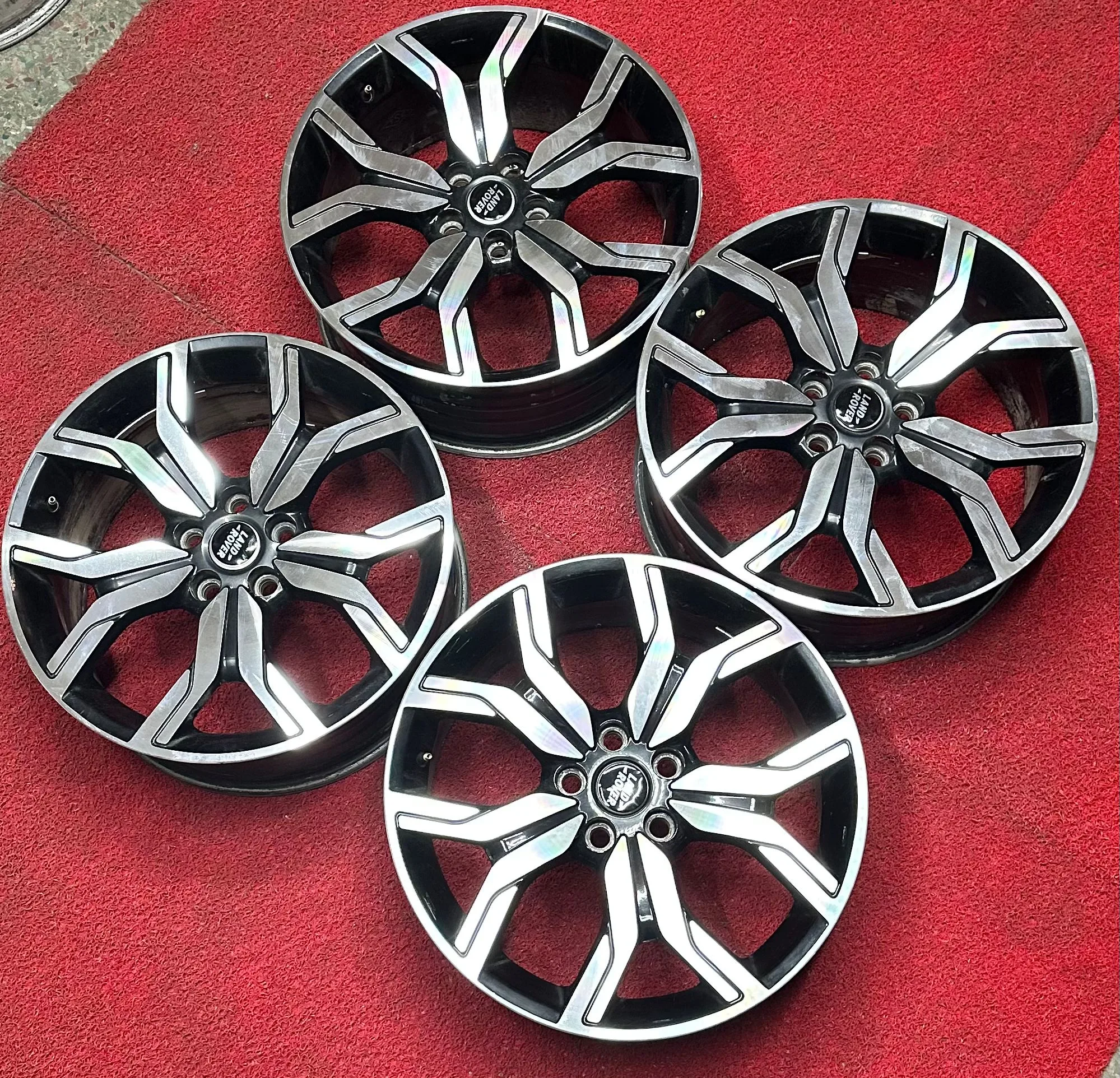 5x120 20 İNÇ J9.5 ET45 LAND ROVER JANT TAKIMI