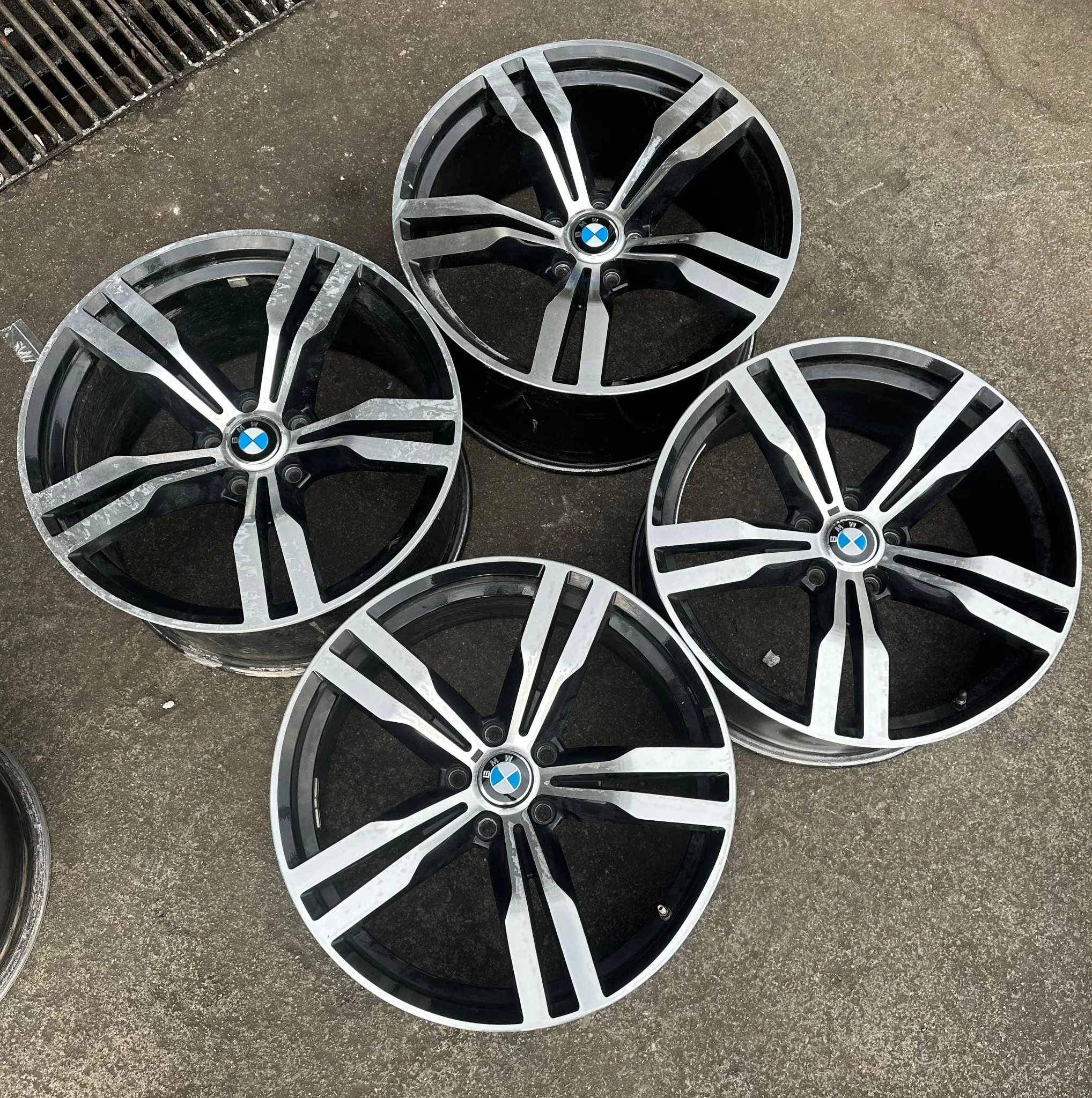 5x120 20 İNÇ J8.5/9.6 ET33 BMW JANT TAKIMI (K6 İŞLEMLİ)