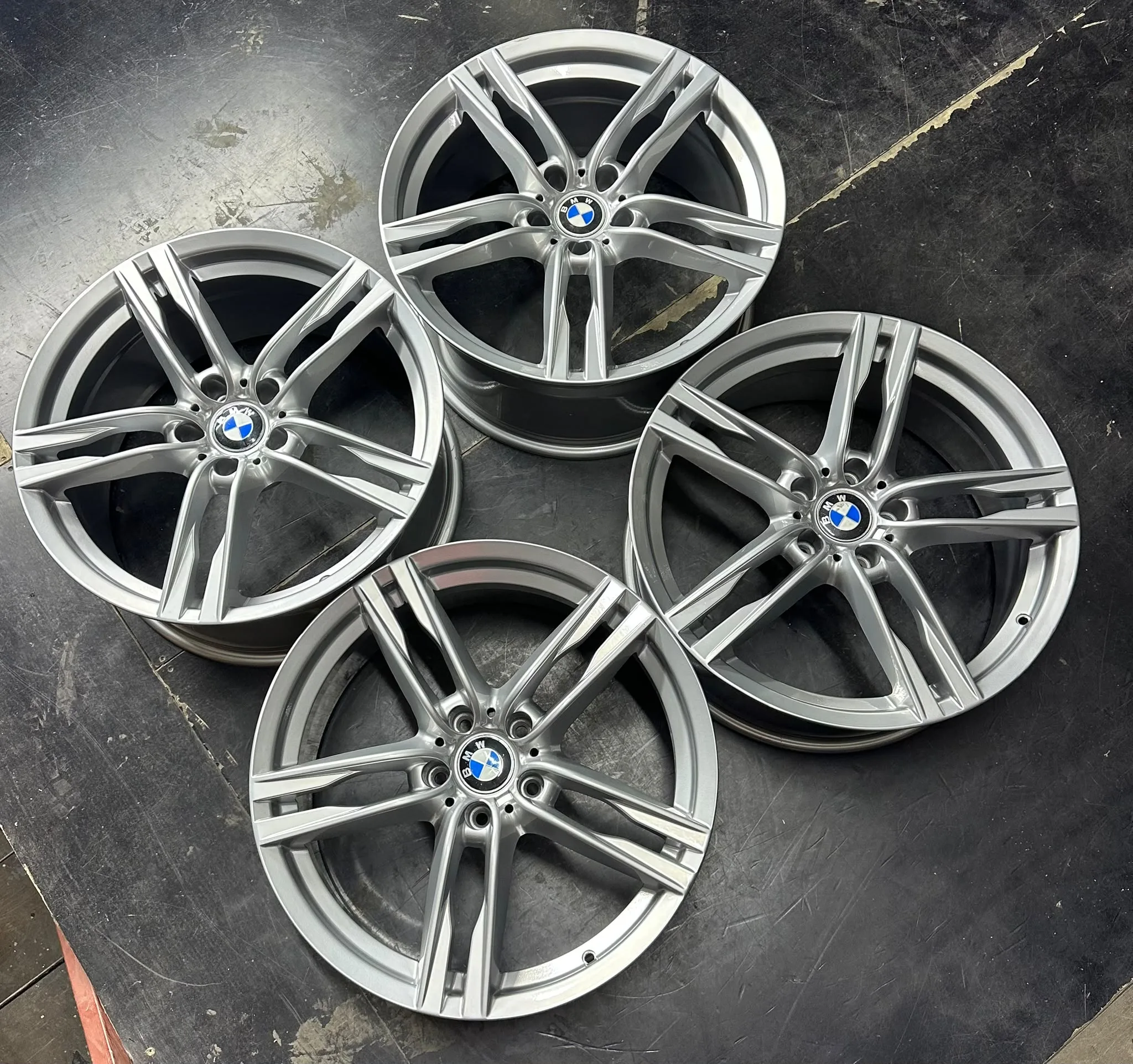 5x120 20 İNÇ J8.5-9.5 ET35-37 BMW F10 DIŞA DÖNÜK JANT TAKIMI (İŞLEMLİ)