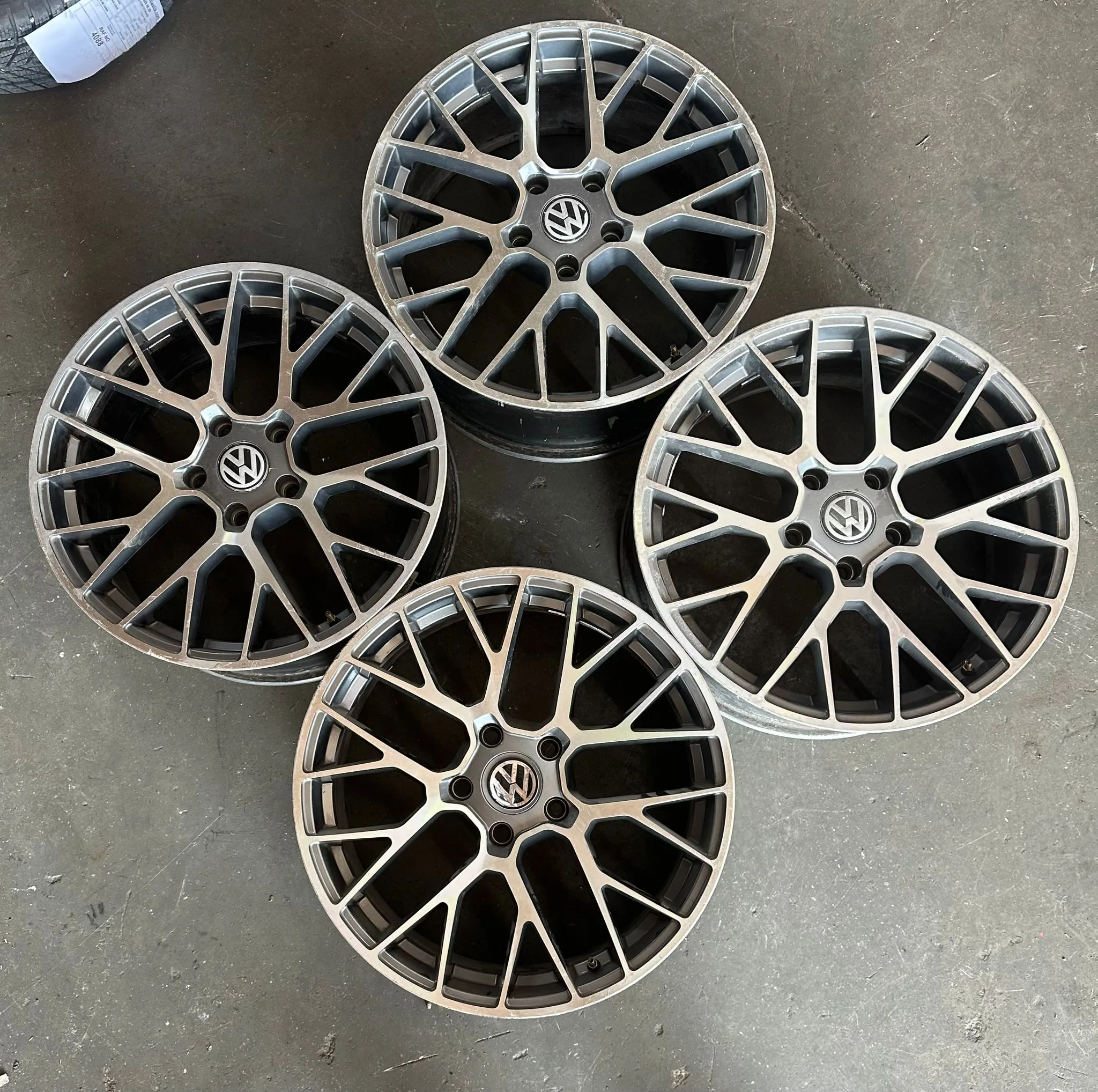 5x130 20 İNÇ J9 ET55 VOLKSWAGEN JANT TAKIMI (K6)
