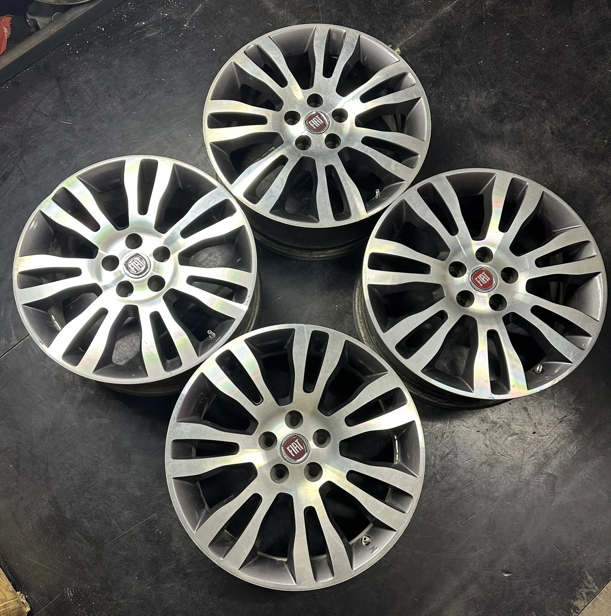 5x98 16 İNÇ J6 ET36 ORJİNAL FİAT DOBLO JANT TAKIMI