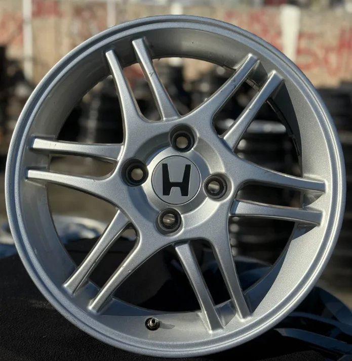 4 100 15 6.0 ET40 HONDA GP TEK JANT