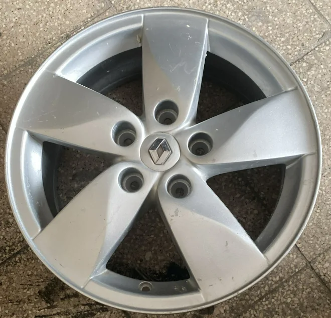 5 114.3 16 6.5 ET47 CH66.1 RENAULT MEGANE 3 FLUENCE 16 İNÇ 5X114.3 ORİJİNAL ÇIKMA TEK ÇELİK JANT