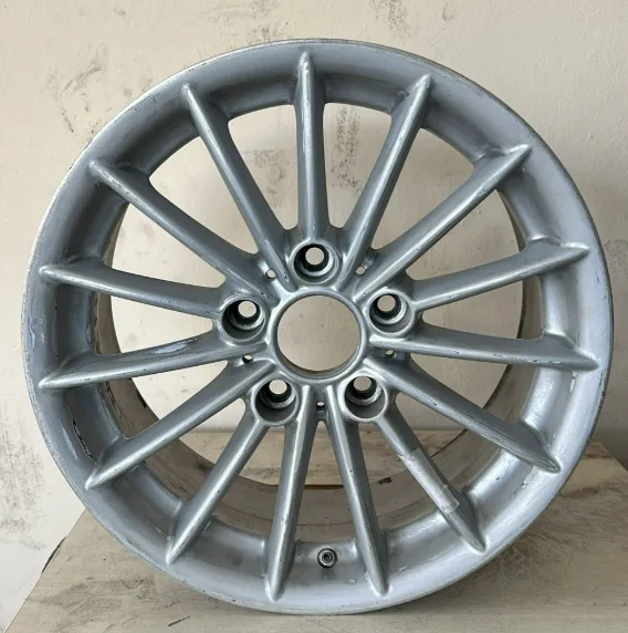 5 120 15 7.5 ET35 CH72.6 BMW 15 İNÇ 5X120 ORİJİNAL ÇIKMA TEK ÇELİK JANT