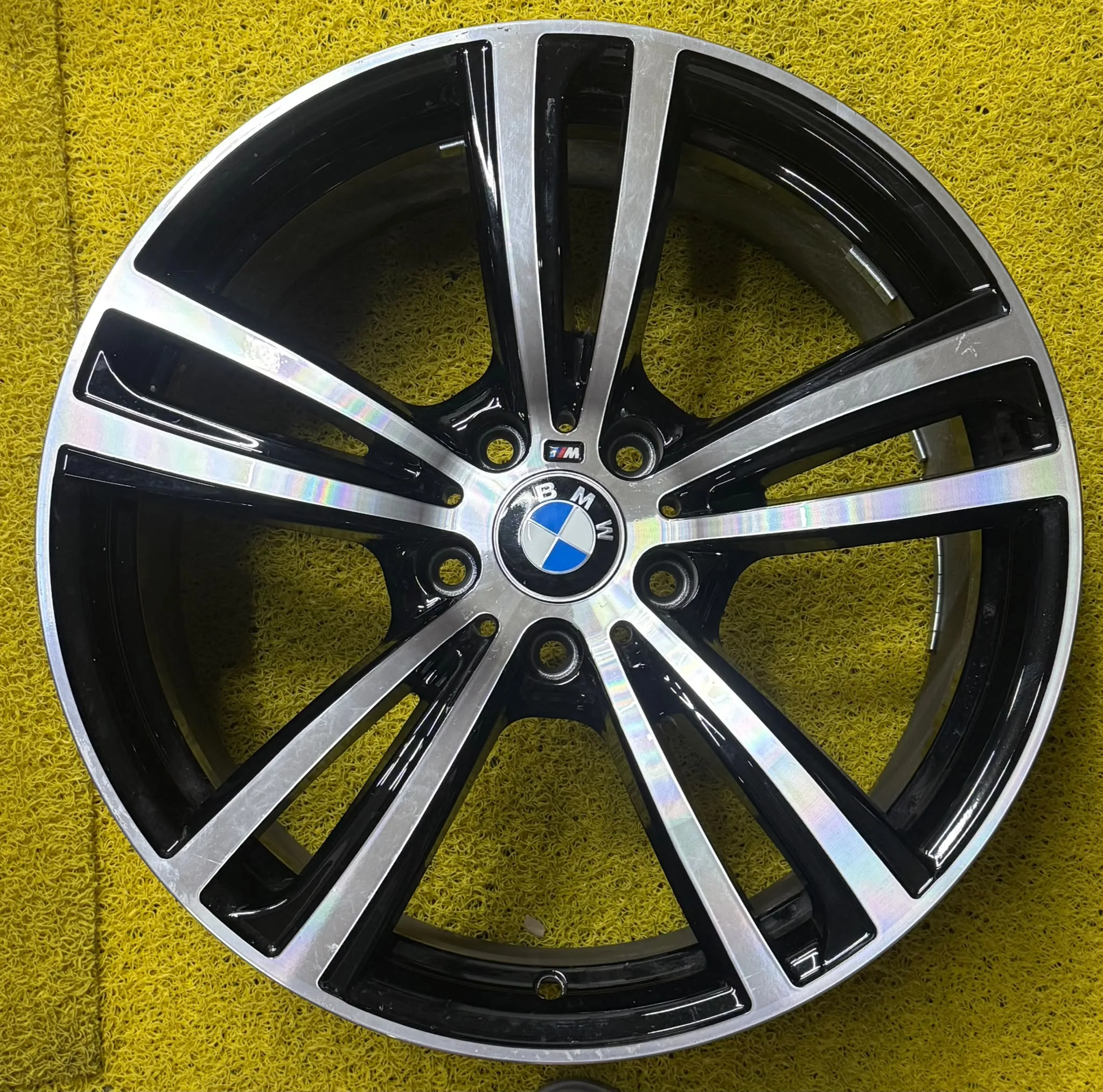 5x120 19 9.0 Et42 BMW STYLE442 (ARKA) SIFIR AYAR (1 Adet)