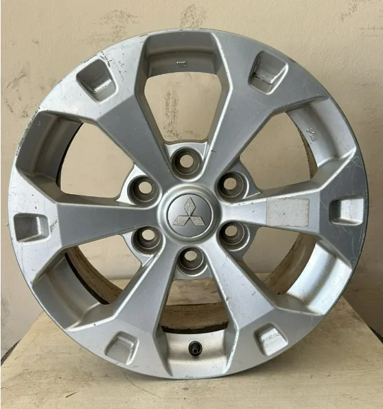 6 139.7 17 7.5 ET38 CH67.1 MITSUBISHI L200 ÇIKMA TEK ÇELİK JANT